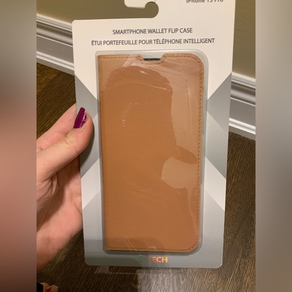 ITECH Smartphone Wallet Flip Cover Case Brown IPhone 13 Pro BRAND NEW - Picture 2 of 4